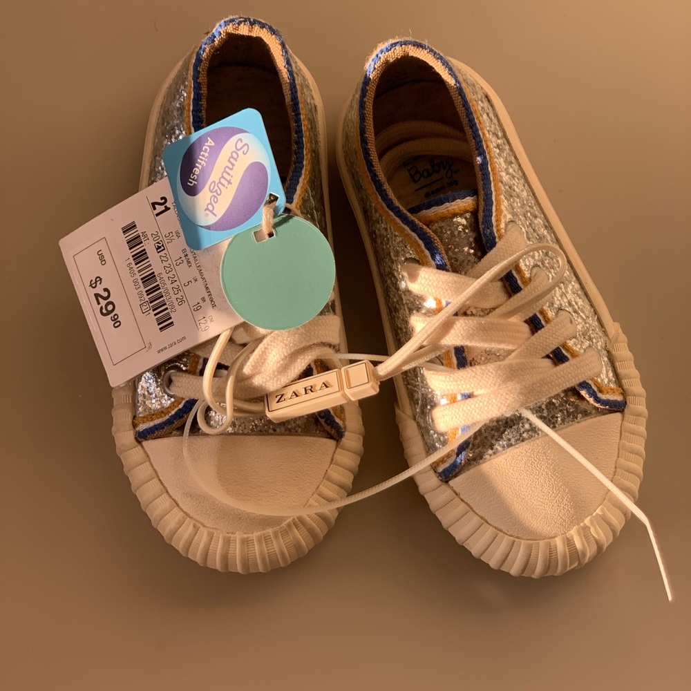 Zara shoes,Size 21